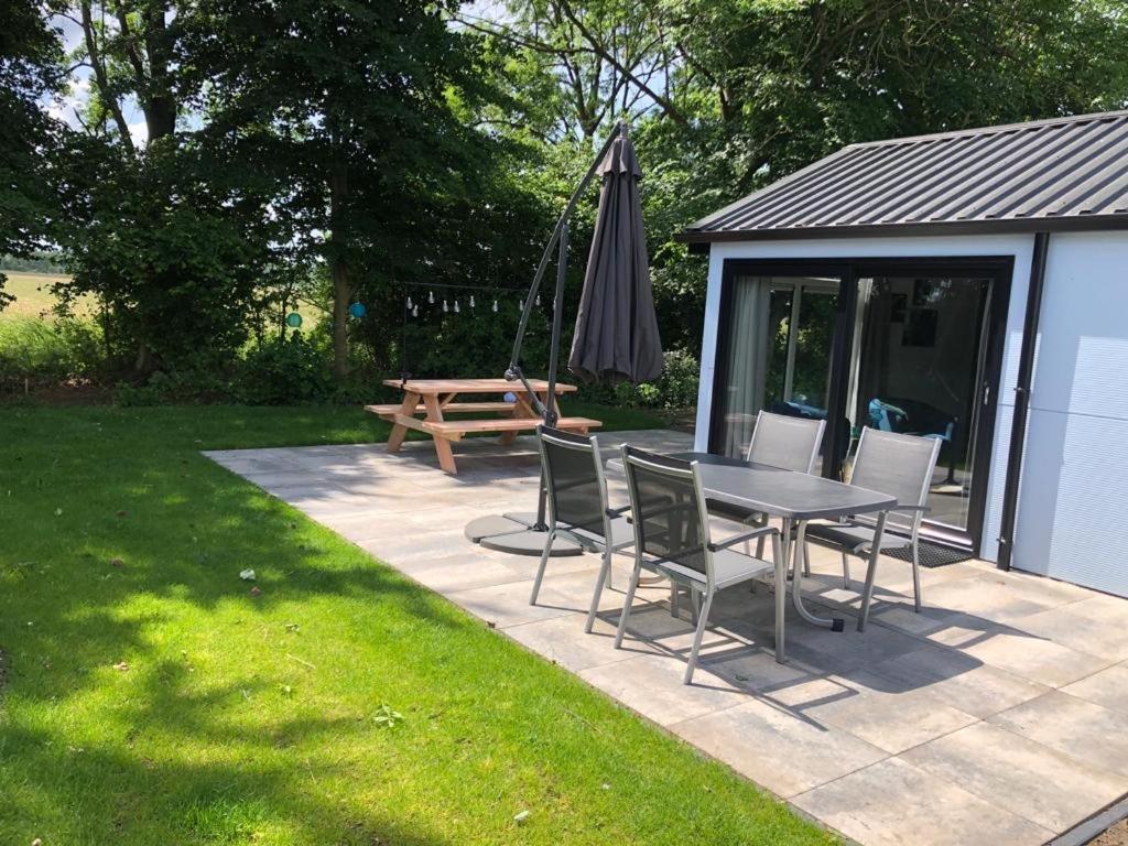 Luxe En Gezellig Chalet Aan Veluwemeer 4 Pers Hulshorst Eksteriør bilde